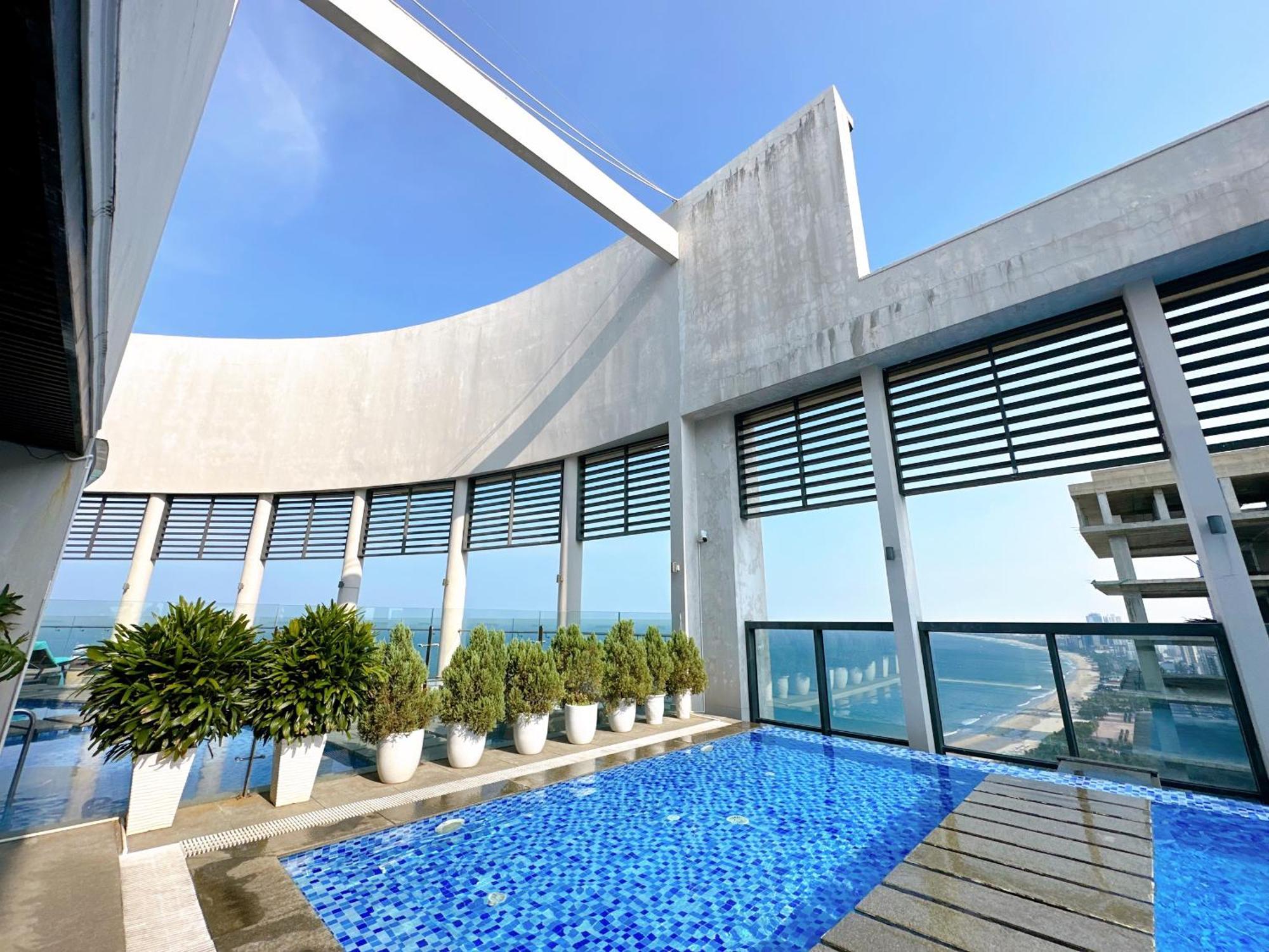 Luxury Apt Opposite Mykhe Beach Da Nang Eksteriør bilde