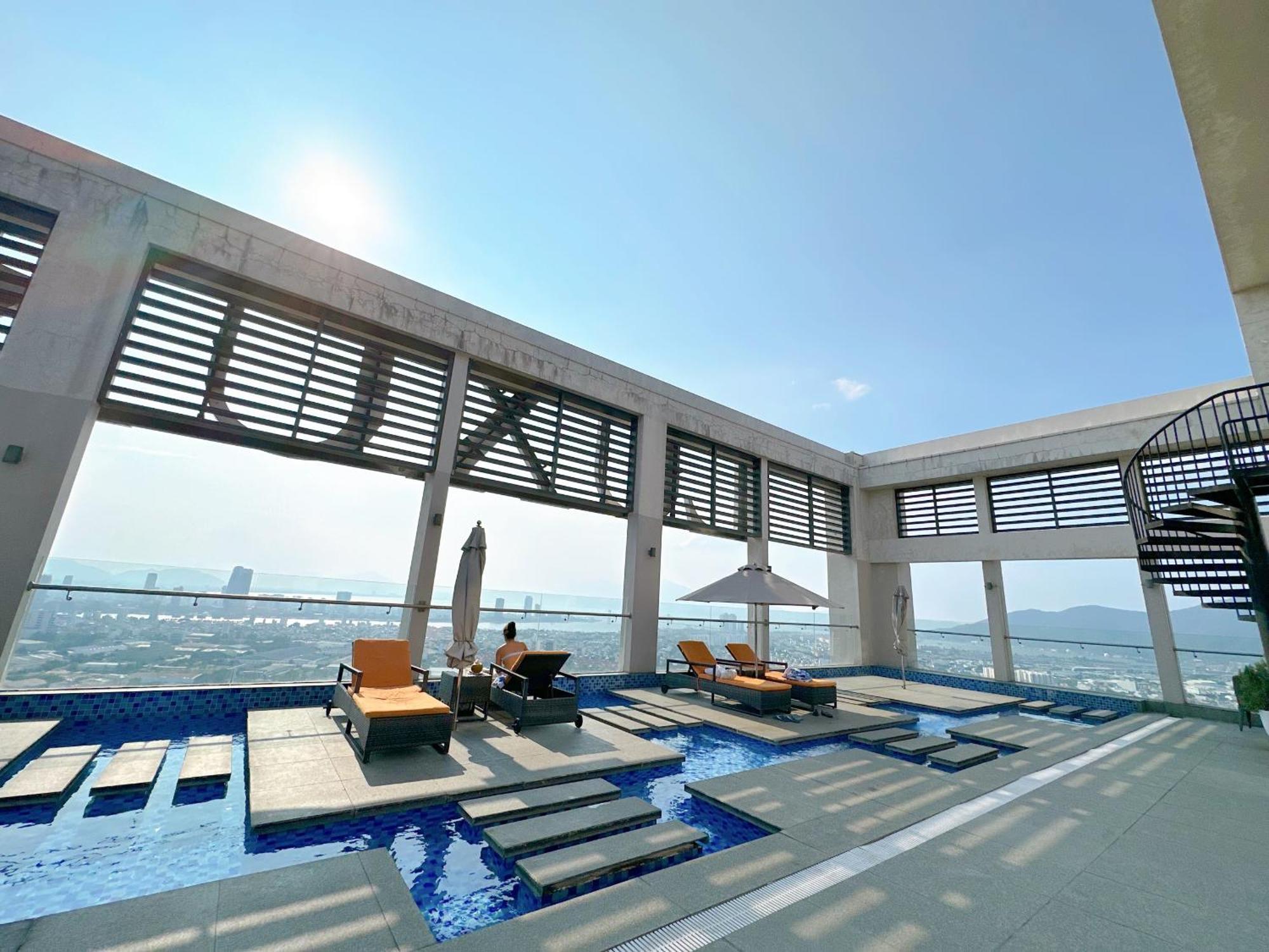Luxury Apt Opposite Mykhe Beach Da Nang Eksteriør bilde