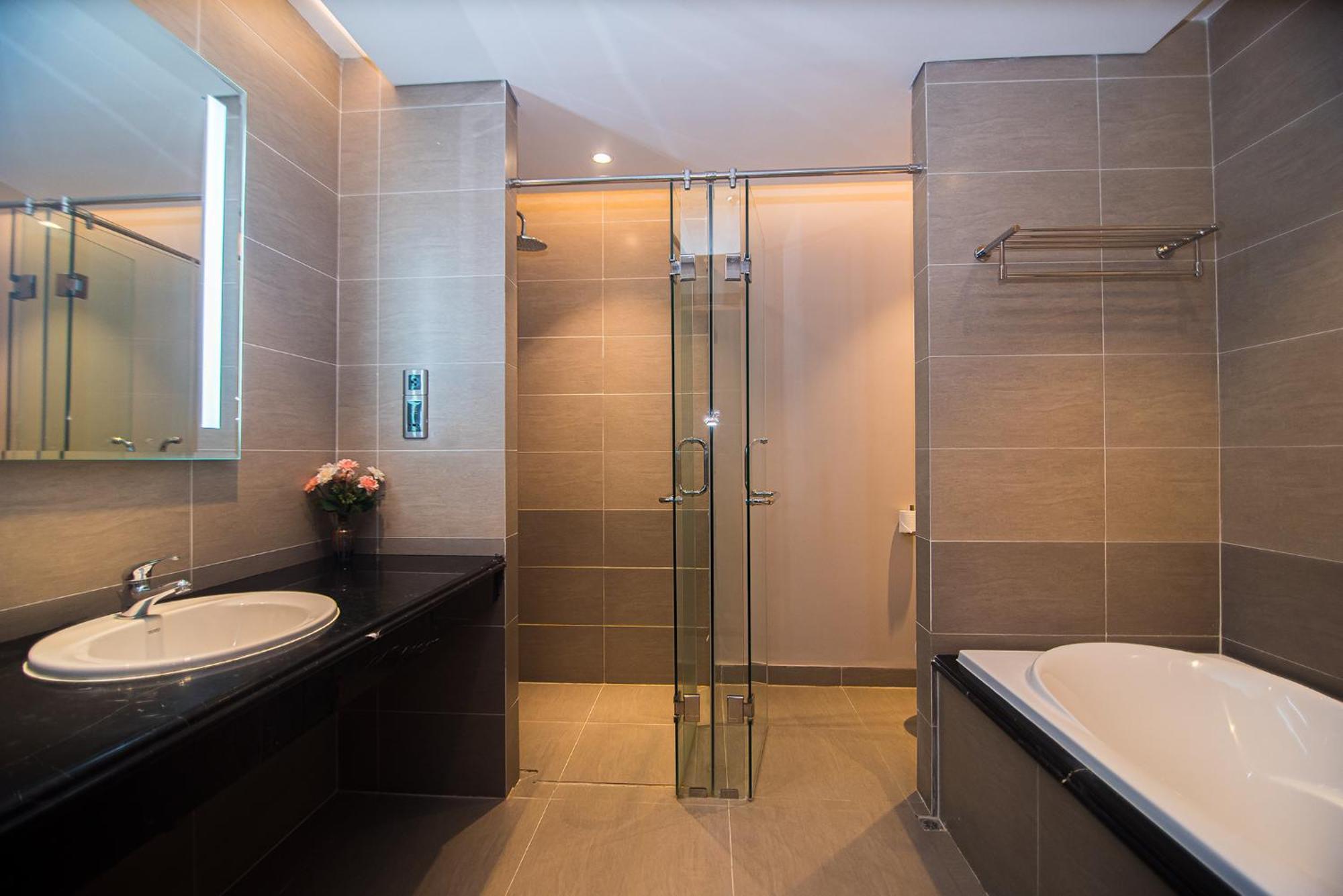 Luxury Apt Opposite Mykhe Beach Da Nang Eksteriør bilde